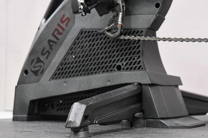 Saris H3 Smart Direct Drive Trainer - Image 2