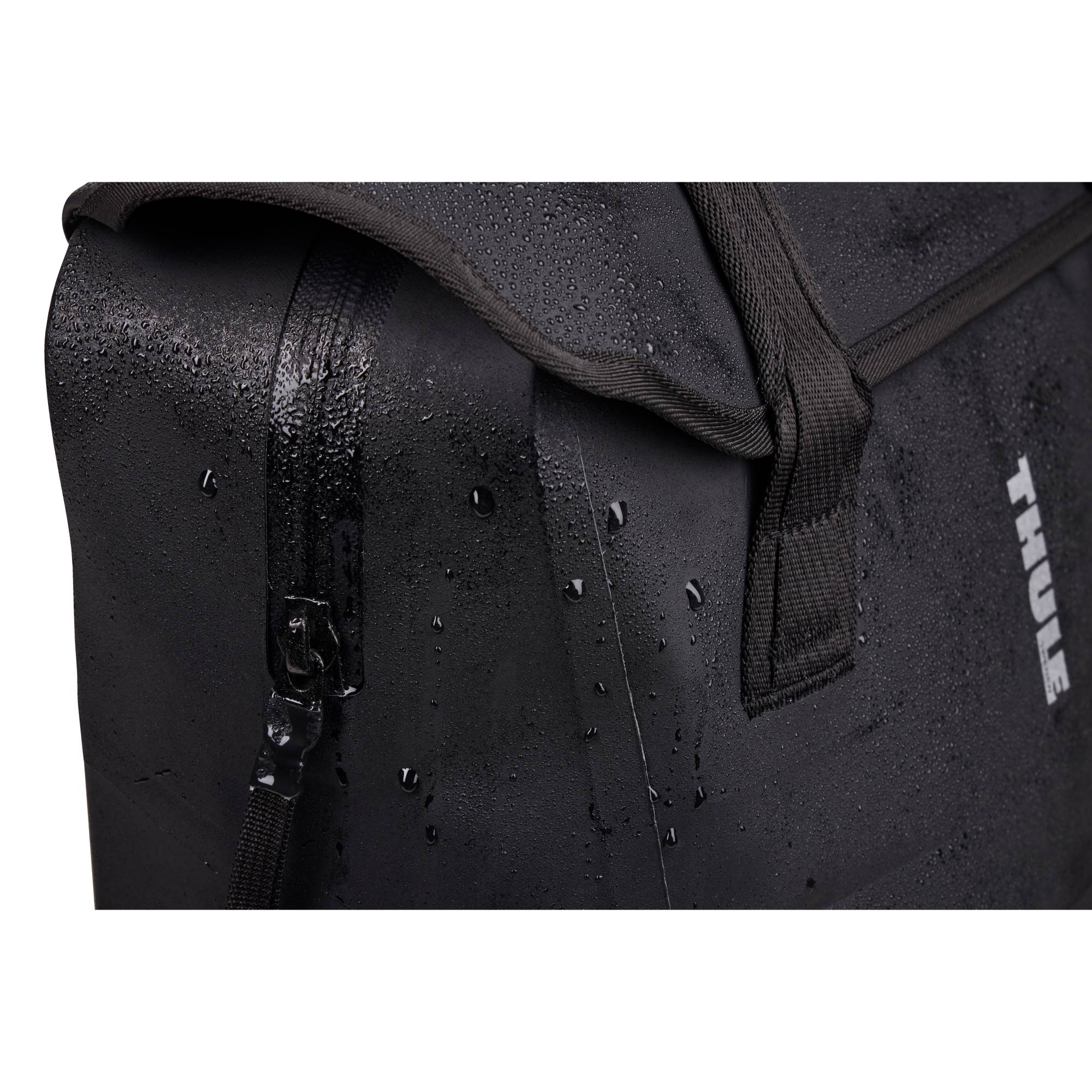 Thule Shield Pannier Backpack - Image 7