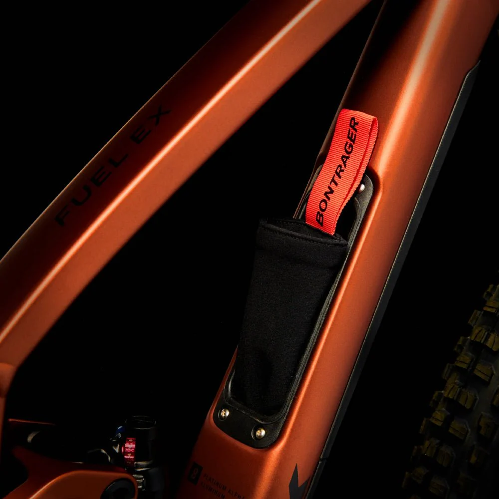 Trek Fuel EX 8 Gen 6 Bike - Image 3