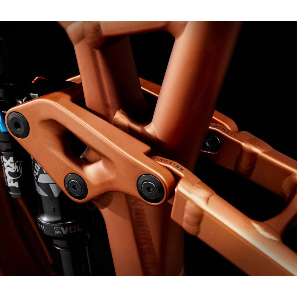 Trek Fuel EX 8 Gen 6 Bike - Image 4